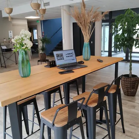 Lägenhetshotell Raphaelle #2 Centre Avec Parking