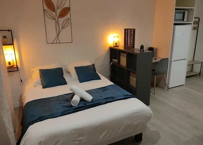 아파트호텔 Raphaelle #2 Centre Avec Parking 르아브르