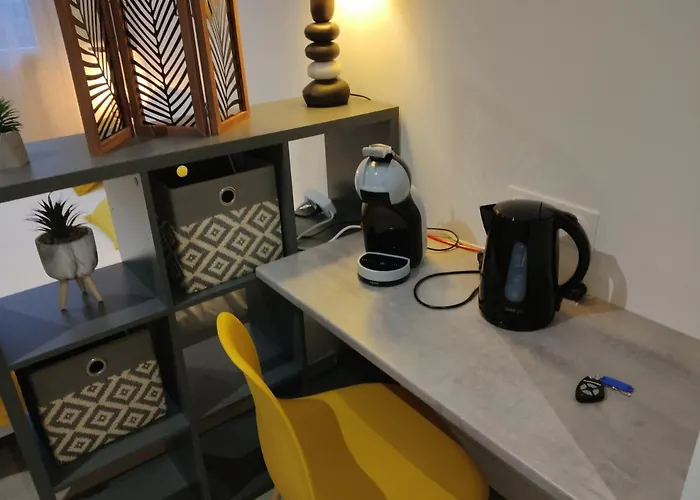 Raphaelle #2 Centre Avec Parking 아파트호텔