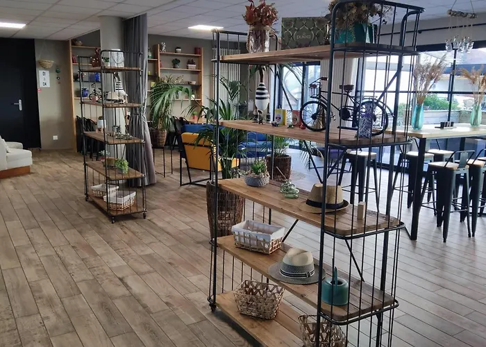 Raphaelle #2 Centre Avec Parking