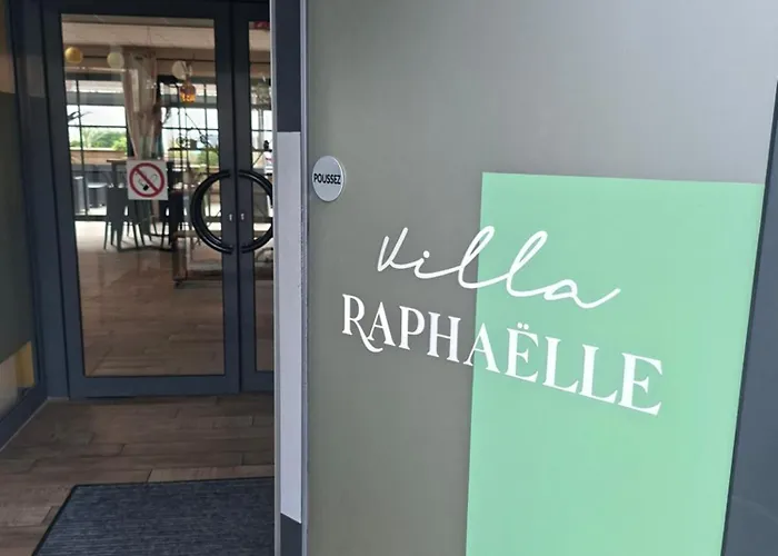 아파트호텔 Raphaelle #2 Centre Avec Parking 3*