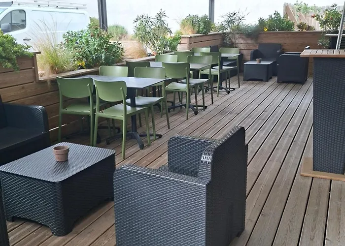 Raphaelle #2 Centre Avec Parking Apart Otel 3*